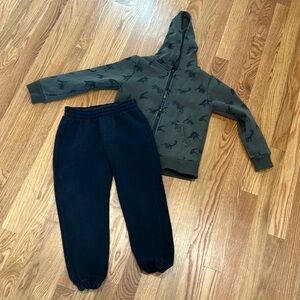 Tony Hawk track suit set hooded zip up and black sweatpants size 5/6 medium